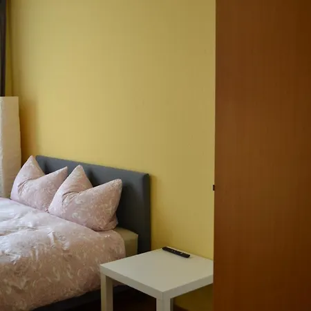 Ferienwohnung Zentrum, Studio, Apartment, Ruhig Gelegen Apartment *