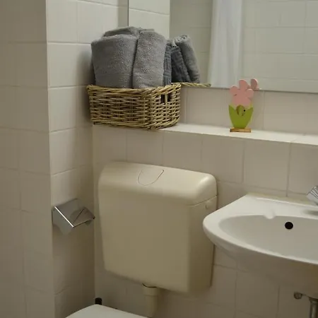 Ferienwohnung Zentrum, Studio, Apartment, Ruhig Gelegen *